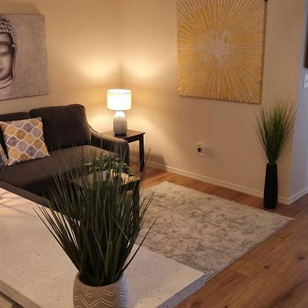 Cozy Updated Cove Of Heaven, 5Mins To Lake Hefner! オクラホマシティ エクステリア 写真